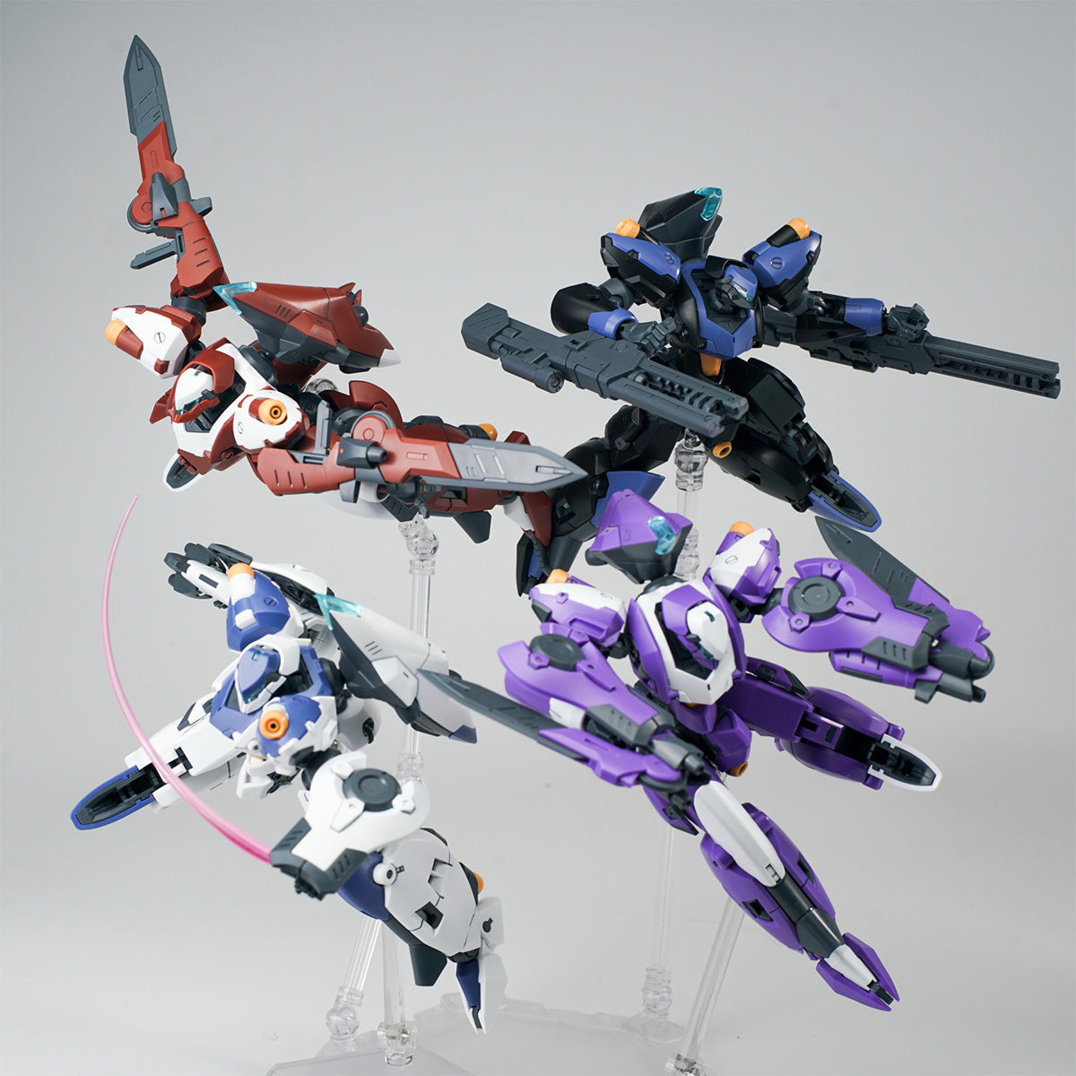 HiPlay 酋長大陸 超動騎兵 フランツ-α 色分け済みプラモデル 組み立てキット