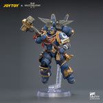 JOYTOY 1/18 ゲーム版 ウルトラマリーン アサルト・インターセッサー ジャンプパック、サンダーハンマー、ネオ・ヴォルカイト・ピストル装備 JT04421 可動フィギュア 塗装済み 完成品